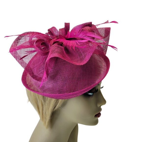 Magenta Purple Disc Fascinator with Upturned Brims Loops Bows and Feathers - Picture 5 of 14